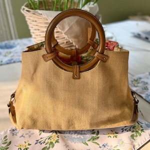 Bolso tote de paja Fossil ZB9394 Y2K con forro floral y asa circular, estilo bohemio, color tostado