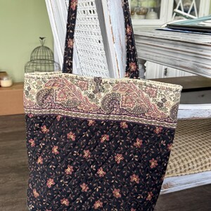 Bolso grande de viaje Vera Bradley Retired Black Walnut Print, años 90