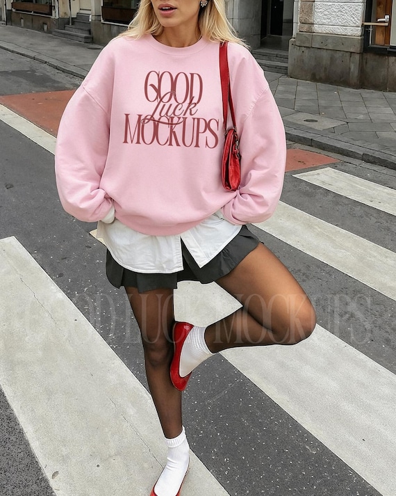 Gildan 18000 Light Pink Sweatshirt Grunge Mock-up, Light Pink Crewneck Lifestyle Mockup, G180 Sweater Styled Mock Up, Pinterest TikTok Mock