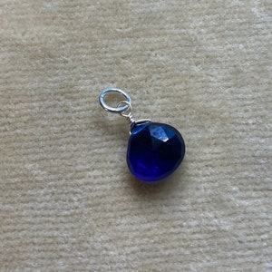 Royal Blue Quartz Faceted Heart Briolette Drop, Sterling Silver Charm, Pendant, Cluster Dangle, Dangle D0981