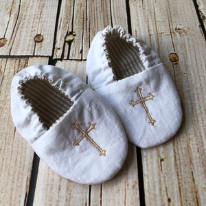 Embroidered Cross Infant Baptism Crib Shoes - Ivory - Baby, Christening, Slippers, Godson, Goddaugther gift