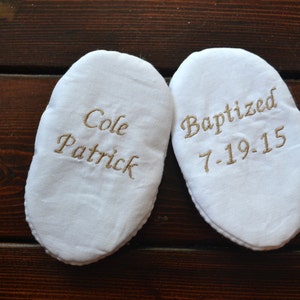 Personalized Baptism Crib Shoes: Embroidered Cross, Name & Date