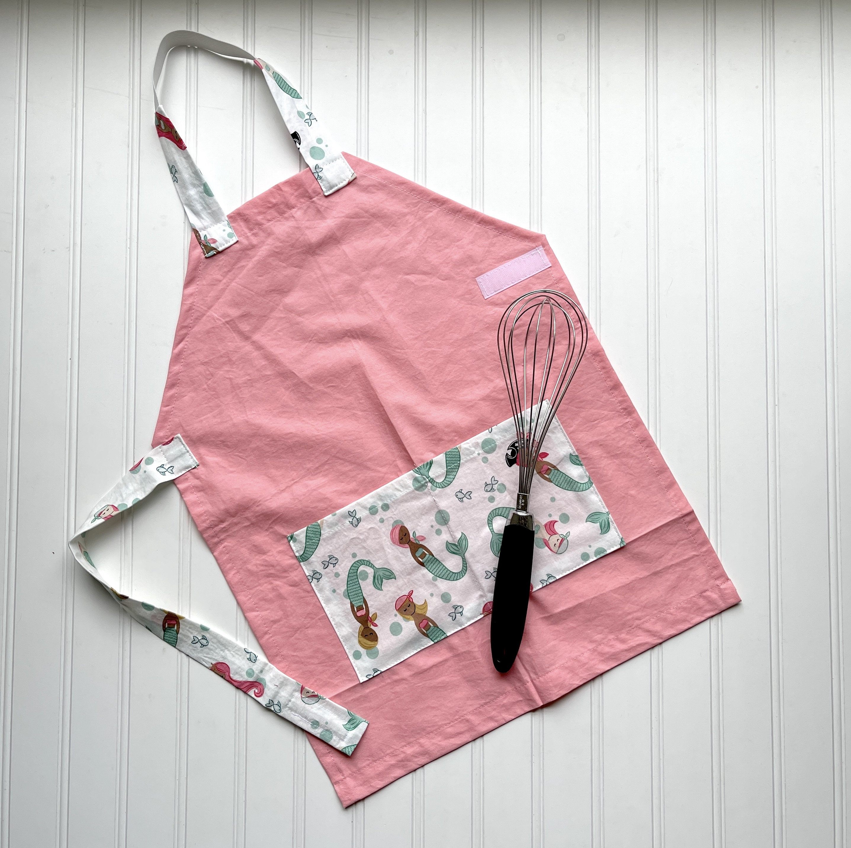 Cute Kids Apron Christmas Gifts for Girls Baking Apron for Women Mum  Daughter Aprons Children's Personalised Apron Toddler Apron 