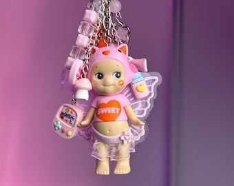 Llavero de ángel Sonny, ángel Sonny cereza, mini figura de ángel Sonny, ángel Sonny cereza, regalo de cumpleaños, flor de ángel Sonny, regalo de cumpleaños