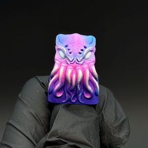 Cthulhu Purple Keycap: Lovecraft Resin Artisan MX Stem | Custom color