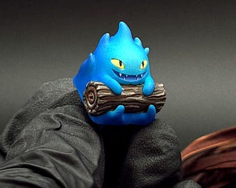 Blue Fire Demon Artisan Keycap - Evil Calcifer Resin Key, Anime inspirierte benutzerdefinierte Tastenkappe für Cherry MX, Blue Flame Gaming Set-Up, Kawaii Geschenk