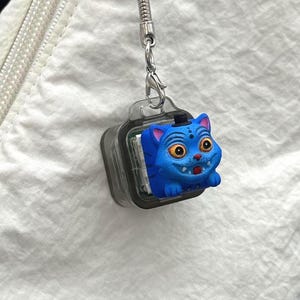 Tiger Keycap Schlüsselanhänger | Clicky Light-Up Fidget | Handgemachte Resin Demon Katze | Kpop Jägerstil