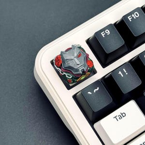 Tecla Jhin Artisan para teclado mecánico Cherry MX, máscara de resina pintada a mano, accesorio personalizado para la tecla Escape de LoL