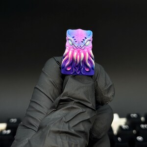 Cthulhu Purple Keycap: Lovecraft Resin Artisan MX Stem | Custom color
