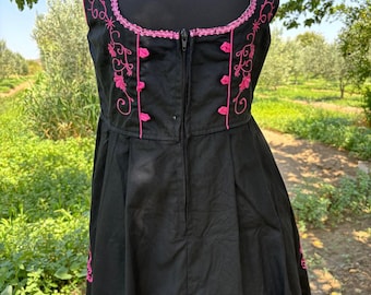 Black Cotton Dress with Pink Embroidery, Vintage Style Sleeveless Midi Dress,size EU 40