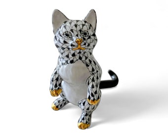 Herend cat figurine in black fishnet. Made in Hungary, a cute kitty / kitten standing 3 1/4" tall, hand painted with 24K gold details #15832