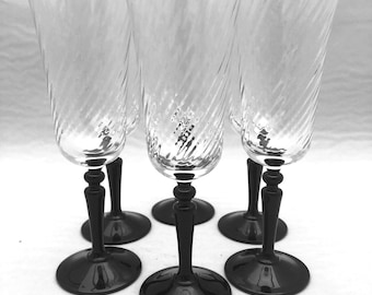 8 French crystal champagne glasses, toasting flutes with black stems & swirled glass, Postmodern Cristal D'Arques Durand Wedding stemware