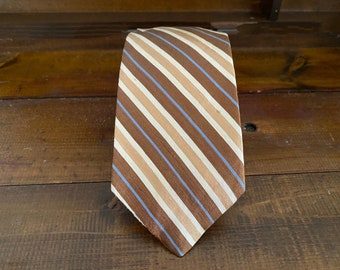 Kelly 1 brown striped shantung silk repp tie. Spring summer necktie with diagonal stripes. 1980s Lightweight 3" necktie