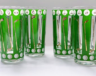 4 Vtg golf themed glasses with gold golf clubs on green. Beer & cocktail 19th hole glassware, Retro home sports bar decor. MINT