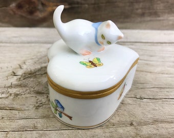 Herend porcelain trinket box w kitty cat lid heart shaped ring box Victoria flowers & butterflies Cat lover Gift idea