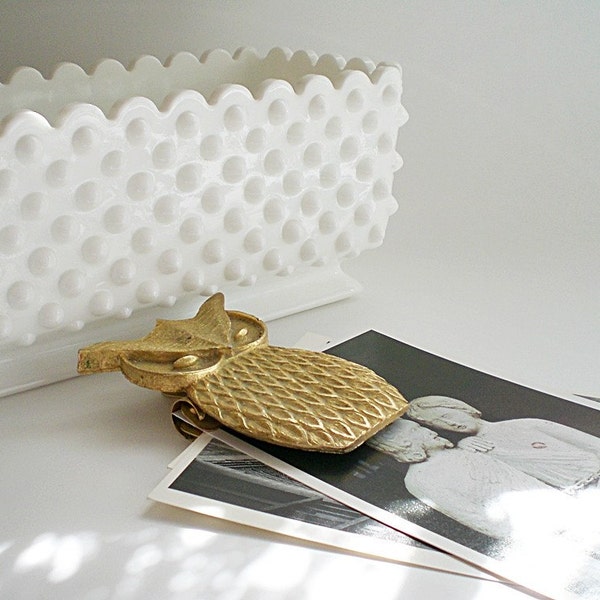 Vintage Fenton, Hobnail Milk Glass Planter in White