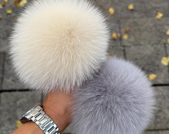 Pelzpom Pom für Mützen und Beanies 18 cm(7,8 cm). Echtpelz Hut Mütze | Natürliche Pelzbommeln zum Stricken und Basteln