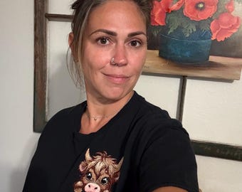 Highland cow embroidery T-shirt