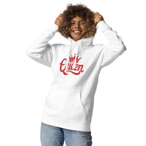 Grafische Queen-hoodie – 'Queen'-tekst op voorkant + 'Queen'-speelkaartontwerp op achterkant