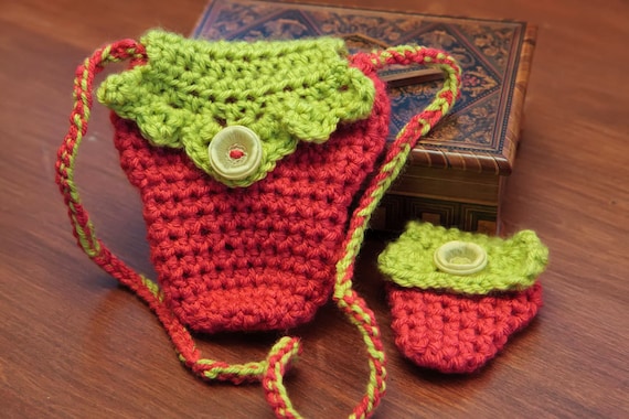 crochet strawberry bag