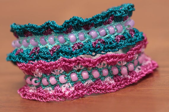 28 Free And Easy Crochet Bracelet Patterns - Easy Crochet Patterns