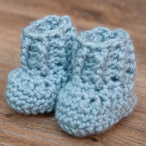 Baby Booties Crochet Pattern, Baby Shoes, Crochet Baby Gift, Yarn Scraps, Crochet Baby Boots Pattern, Newborn Shoes, Quick Crochet Gift 91