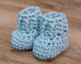 Baby Booties Crochet Pattern, Baby Shoes, Crochet Baby Gift, Yarn Scraps, Crochet Baby Boots Pattern, Newborn Shoes, Quick Crochet Gift 91