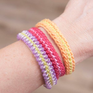 Easy Crochet Pattern, Jewelry Tutorial, Crochet Bracelet Pattern, Crochet With Beads Tutorial, Step By Step Instructions, Tie On Bracelet,