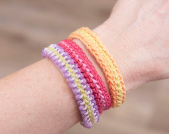 Schema uncinetto facile, Tutorial gioielli, Schema bracciale uncinetto, Tutorial uncinetto con perline, Istruzioni passo passo, Bracciale da annodare,