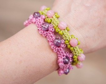 Modello di gioielli con perline, braccialetto all'uncinetto, tutorial di gioielli, modello all'uncinetto facile, tutorial braccialetto boho, uncinetto con perline, fai da te (20)