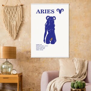 Plakat ze znakiem zodiaku Baran z wieszakiem | Matowy wydruk muzealnej jakości - idealny prezent do wystroju domu