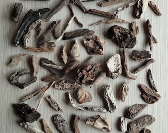 100 Small Driftwood Unique Pieces, Driftwood Chunks, Driftwood Sticks, Driftwood Mix, Freshwater Driftwood for Aquariums, Sea Wood Chunks