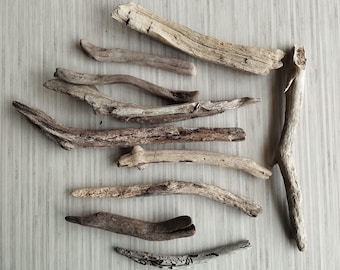 20 Small Driftwood Unique Pieces, Driftwood Chunks, Driftwood Sticks, Driftwood Mix, Freshwater Driftwood for Aquariums, Sea Wood Chunks