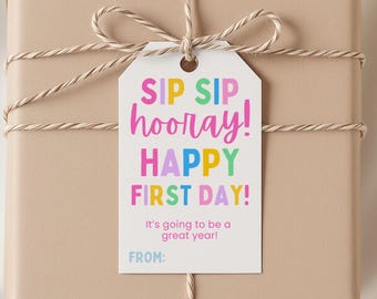 Geschenkanhänger „Sip Sip Hurra“, personalisierbarer Geschenkanhänger zum Schulanfang, „Alles Gute zum ersten Schultag“, Etikettenanhänger, Gastgeschenk, digitaler Download