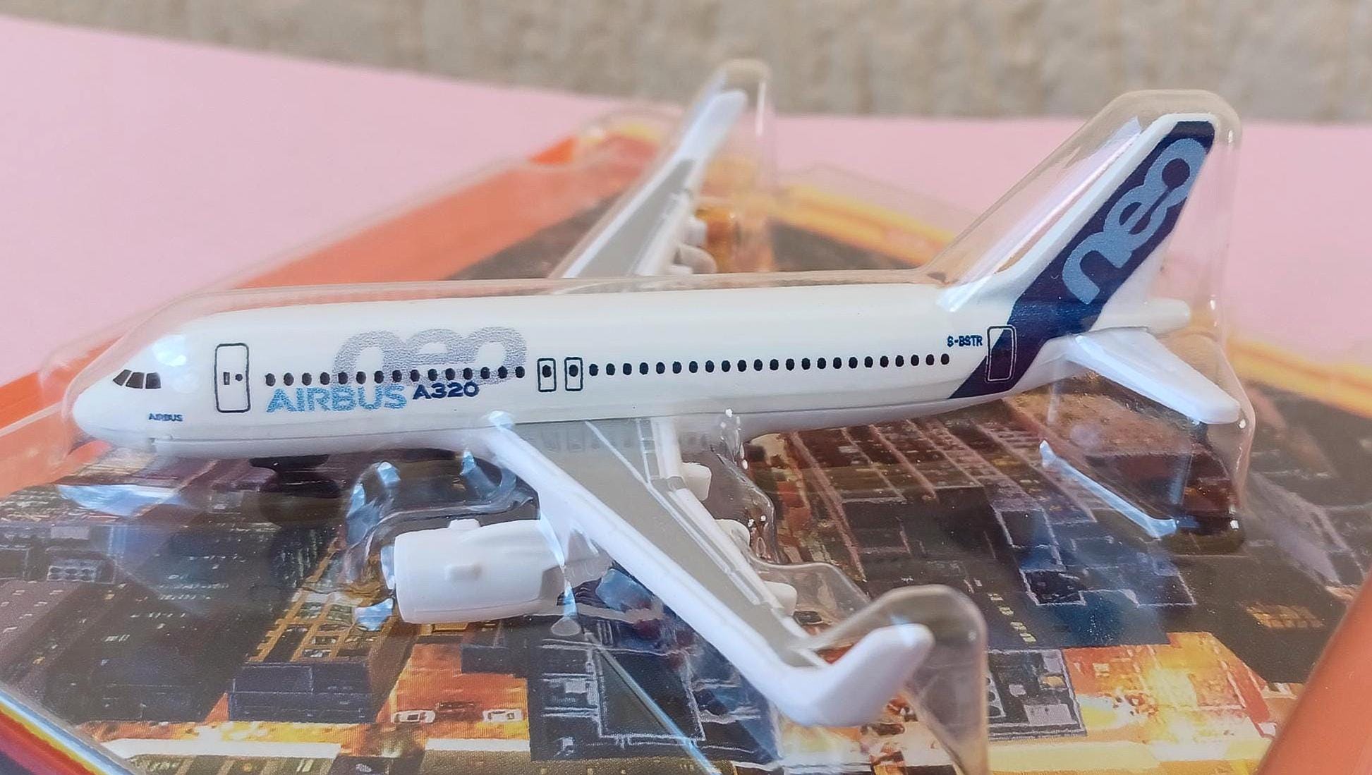 AIRBUS A320neo, Matchbox, Sky Busters (first Release), VHTF
