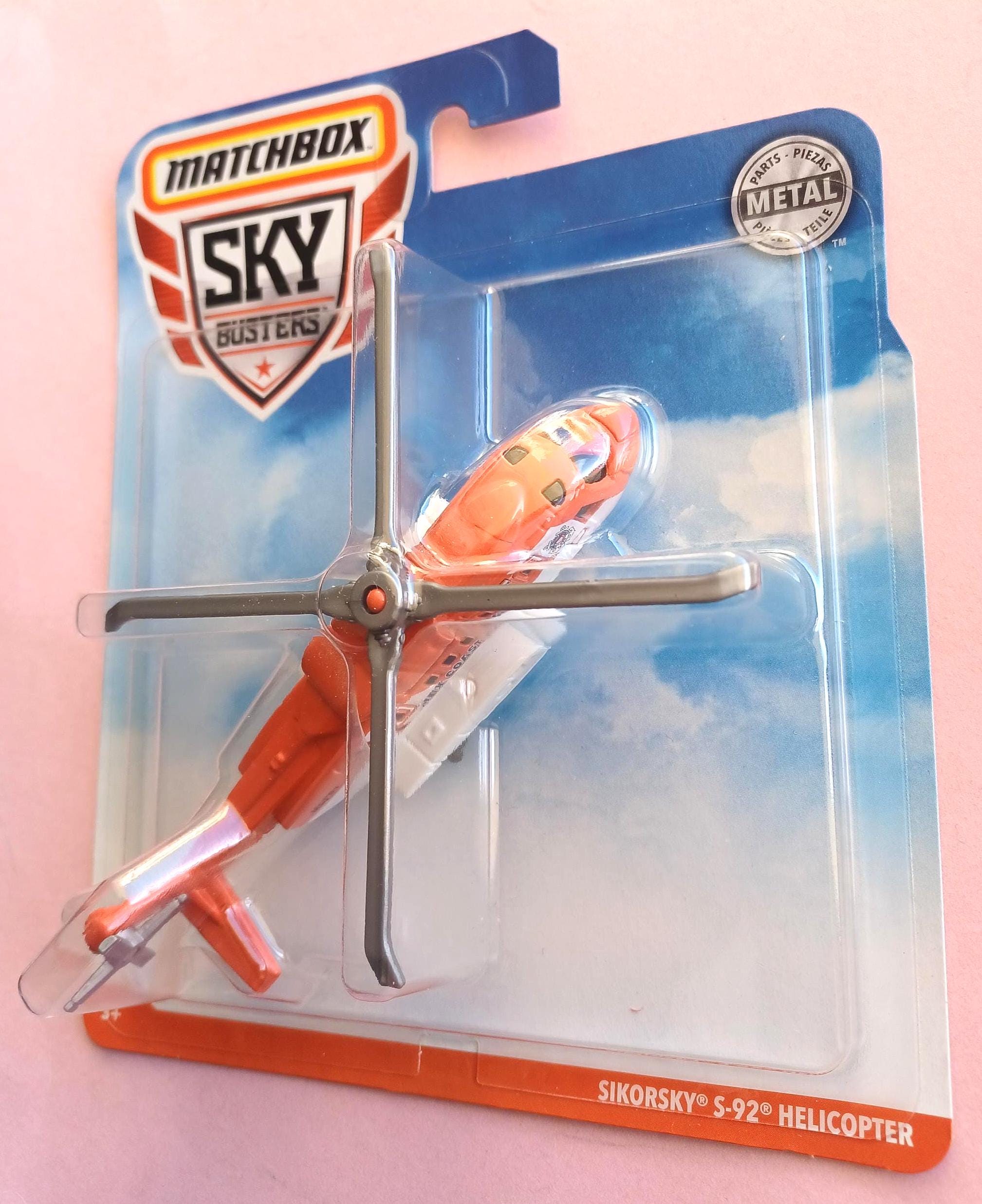 Matchbox Sky Busters - Modelos fundidos a presión, paquete de 4 unidades con tem
