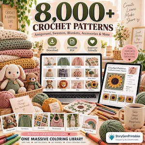 Op de afbeelding: Een digitale collectie van 8.000+ haakpatronen met amigurumi, truien, dekens en accessoires. De weergave bevat een laptop en tablet met patroonvoorbeelden, bollen garen, haaknaalden en een mok met de tekst Yarn Ideas Coffee Happiness.