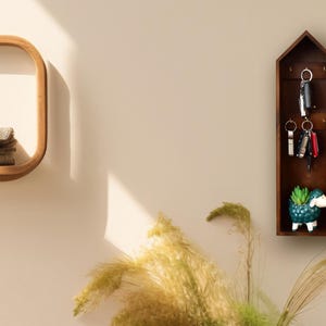 Key holder wall mount Wooden wall key holder Key holder for wall Key hanger Key hooks Wooden key rack