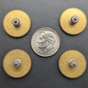 スチームパンク プレミアム ポケット/ウォッチパーツ 4個セット 16.8 mm ギア コグ サプライ ジュエリー 樹脂 改造アート コラージュ 正規品 NOS ヴィンテージ A14