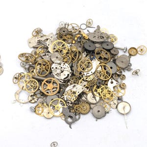 Steampunk PREMIUM Wrist Watch Parts Pieces Lot Gears Cogs Wheels Supplies Jewelry Resin Altered Art Collage Genuine NOS Vintage WP13