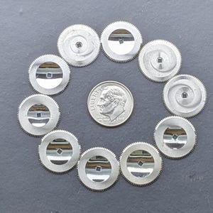 Lot of 10 Steampunk PREMIUM Pocket Watch Parts Lot 16.4mm Flat Wheels Supply Jewelry Resin Altered Art Collage Genuine NOS Vintage A21