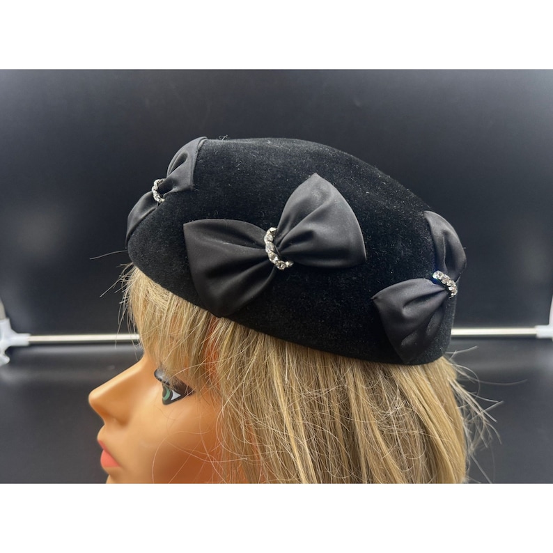 Vintage Edette Womans Black Velvet Pill Box Hat Bows & Rhinestones image 1