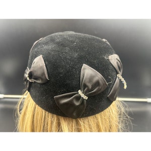 Vintage Edette Womans Black Velvet Pill Box Hat Bows & Rhinestones image 2