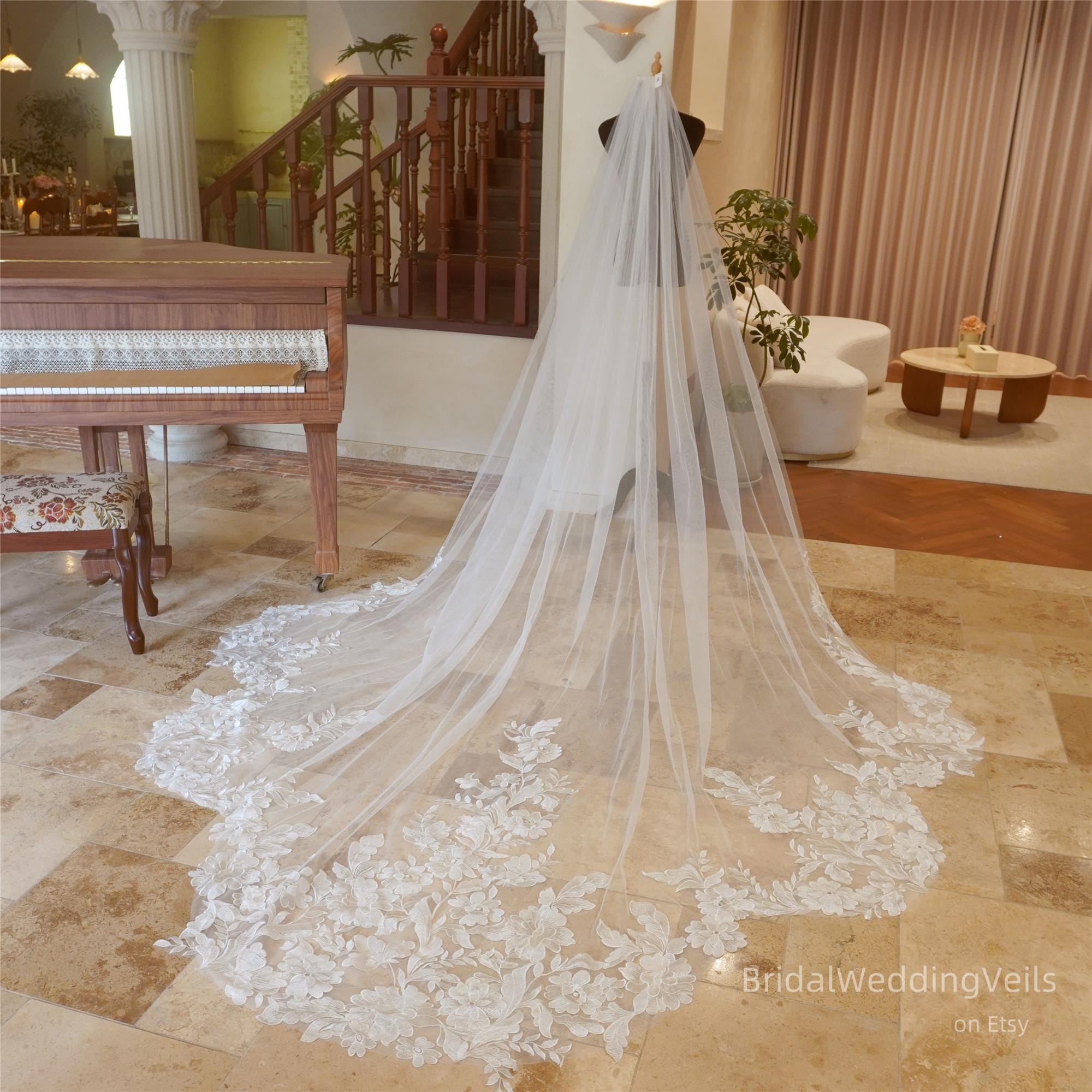 Ivory Tulle Lace Wedding Veil With Unique Cut 5 Rounds Design,Embroidery Big Flowers Lace Veil,Cathedral/Royal/Chapel Long Veil,Bridal Veils