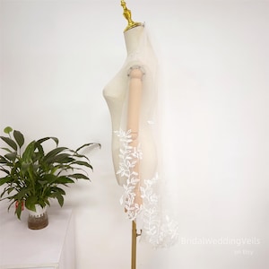 Shiny Sequin Leafy Veil,Ivory Leaf Wedding Veil Fingertips,Fairy Bridal Veil,Handmade Customized Unique Veil in All Colors Size