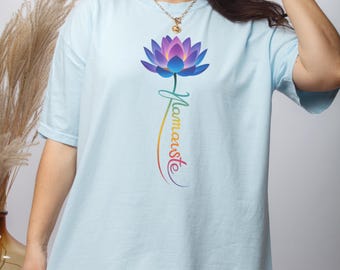 Namaste Lotus Blume SVG PNG | Boho Yoga Digital Design | Spirituelles Shirt Sublimation | Meditation Clipart zum Ausdrucken