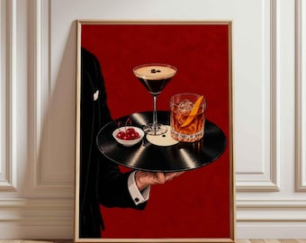 Pode incluir: Uma impressão de arte de parede emoldurada mostrando uma pessoa com um paletó preto segurando um disco de vinil preto como bandeja. No disco, há uma taça de martini com grãos de café, um copo com casca de laranja e uma pequena tigela de cerejas vermelhas.