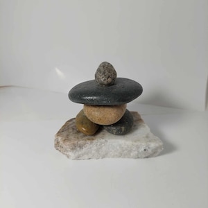 Arte Inuit canadese Statua artigianale INUKSHUK
