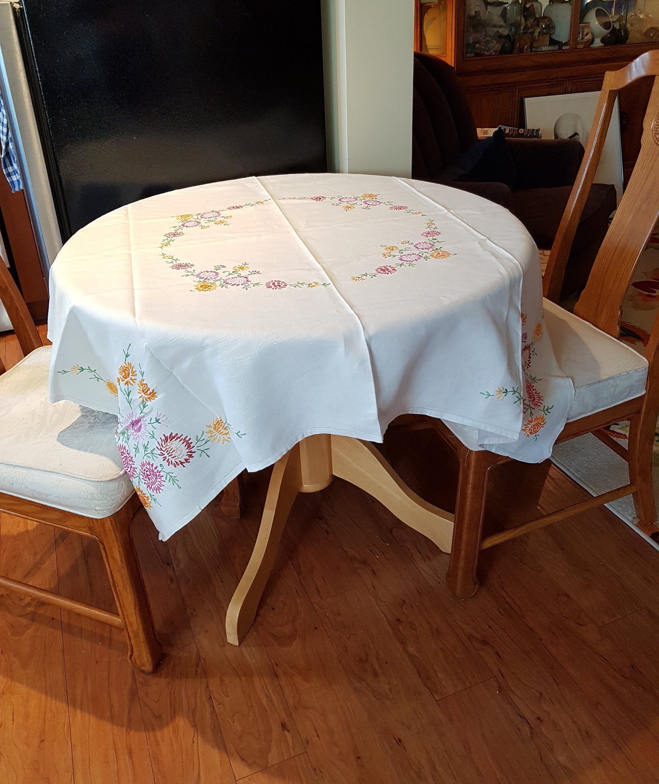 Jahrgang 1950 Hand bestickt Leinen Tischdecke | Etsy