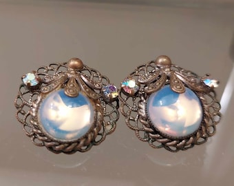 Vintage Moonstone Clip On Earrings